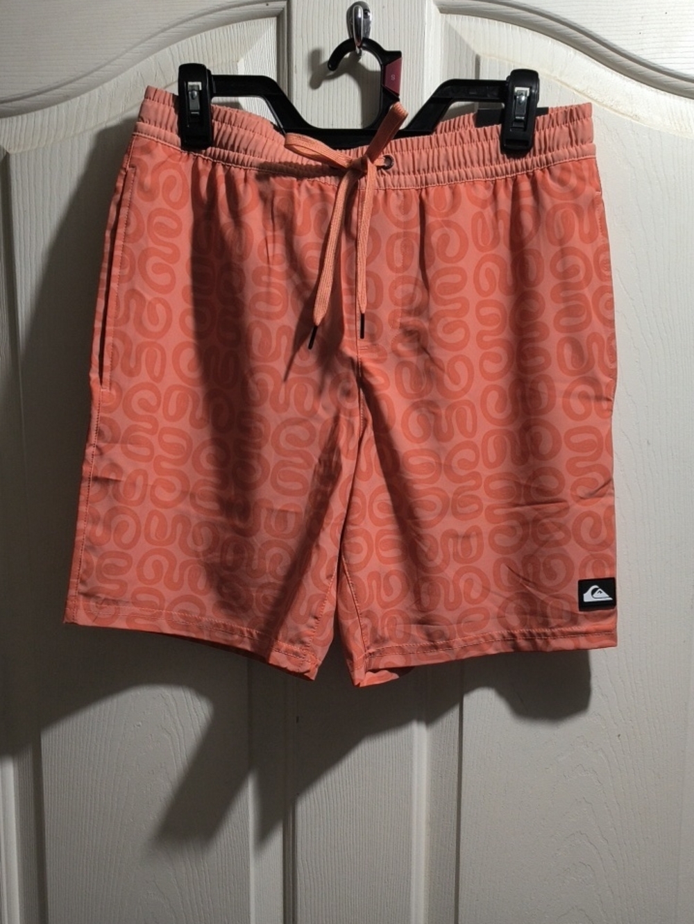 Quiksilver Coral Wave-Print Swim Shorts